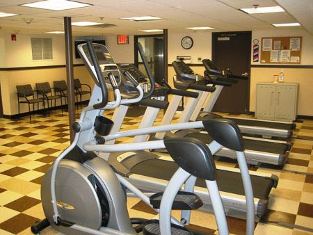 Fitness Room (5)