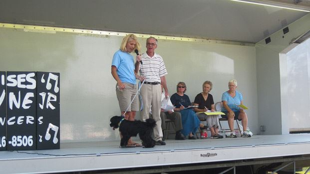 Dog and Owner on Stage (4)