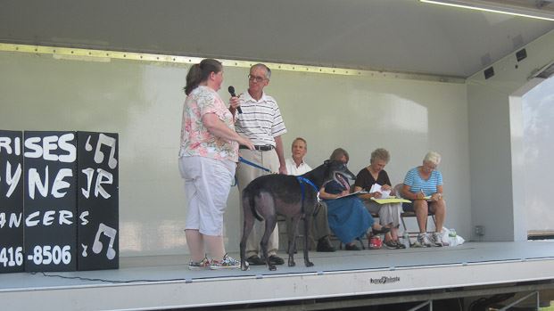 Dog and Owner on Stage (11)
